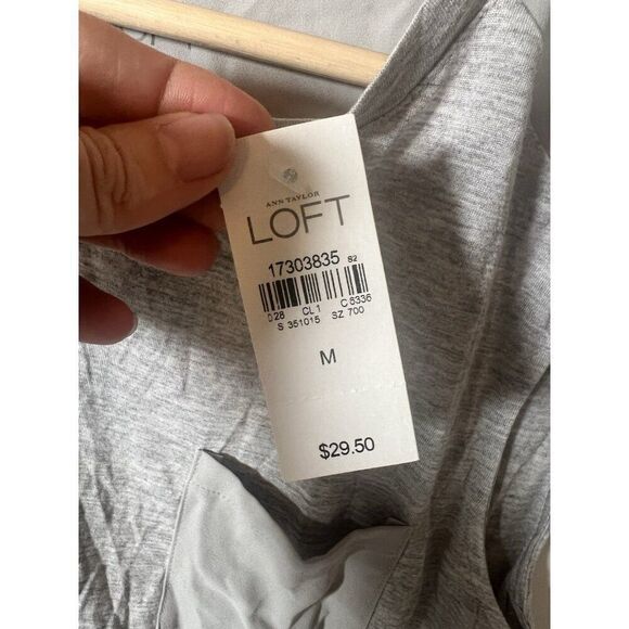 Ann Taylor Loft Womens Gray Semi Sheer Sleeveless Tank Top Pocket T Medium. - Picture 5 of 6